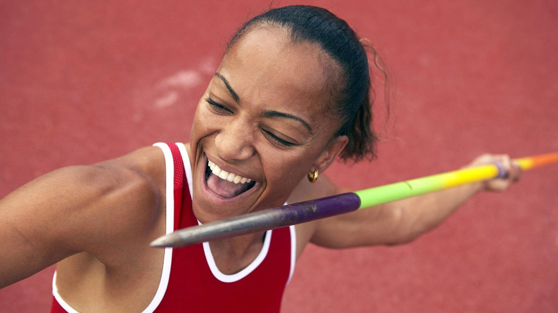 皇家马德里逆转胜巴塞罗那 西甲争冠悬念再起