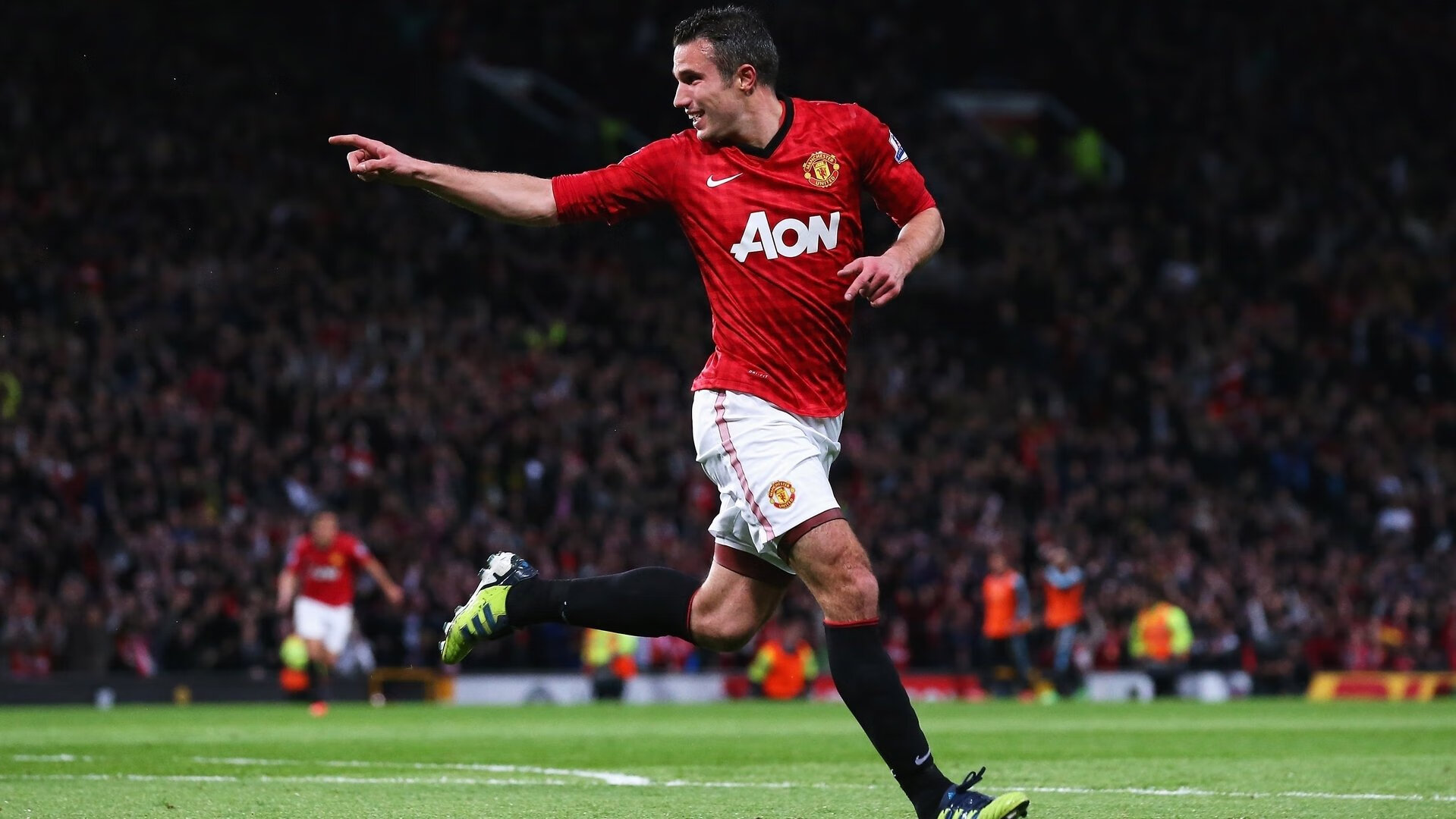 纳达尔关键破发点力挽狂澜 鏖战五盘晋级法网半决赛